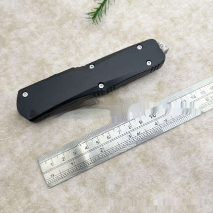 tactical folding knife