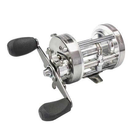 drum fishing reel