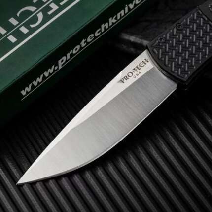 tactical folding knife