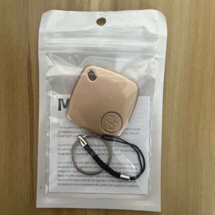 Bluetooth tracker keychain