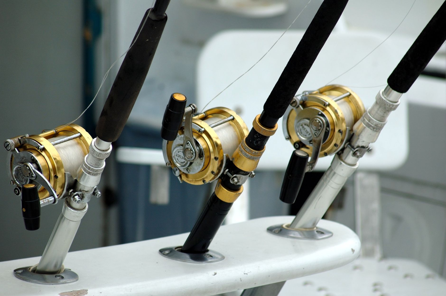 baitcasting reel backlash control
