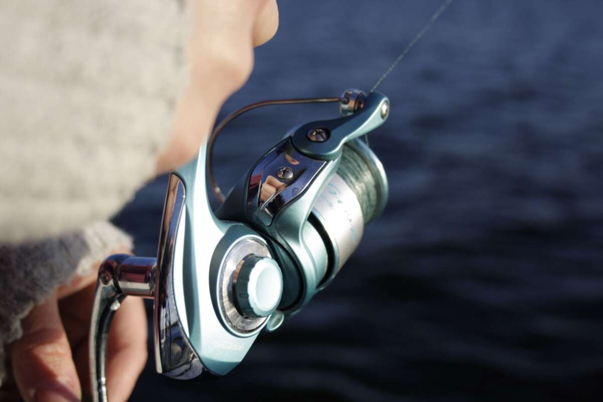 reel balance bar